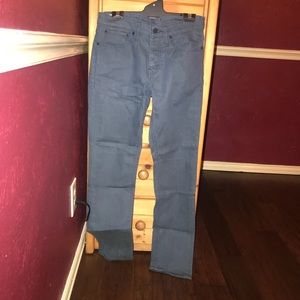 Men Levi's jeans